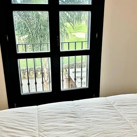 Guadalmina House Tatil Evi
