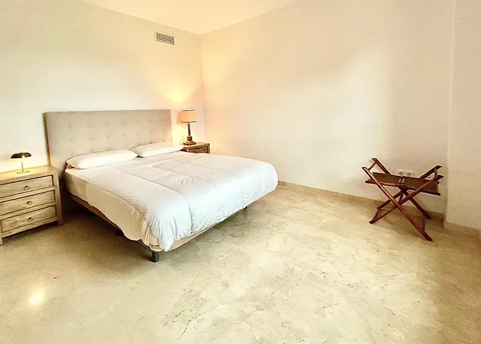 Guadalmina House ماربيا