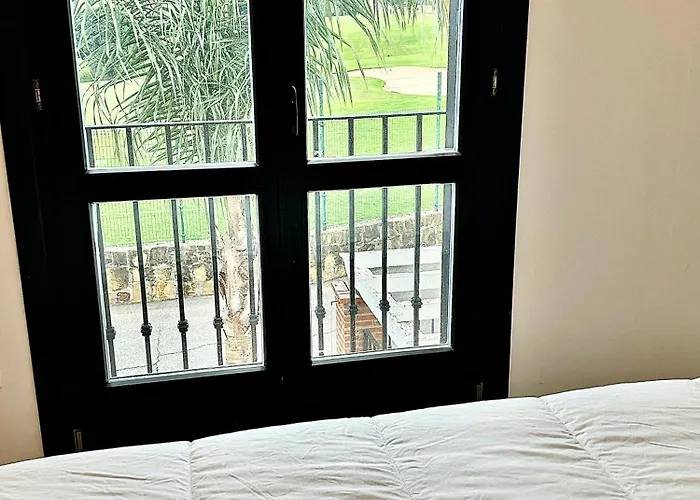 Guadalmina House بيت للعطل