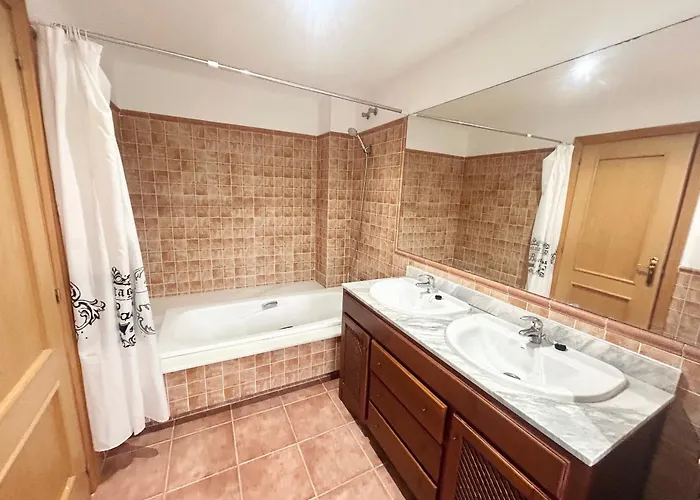 Guadalmina House ماربيا